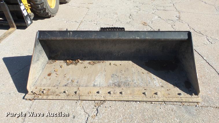 image for item DC1316 2015 Caterpillar 236D skid steer