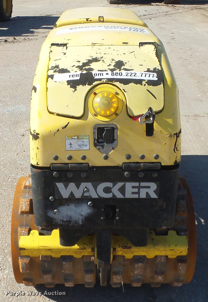 image for item DC1318 2007 Wacker RT trench compactor