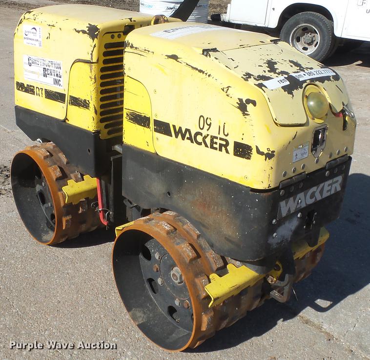 image for item DC1318 2007 Wacker RT trench compactor