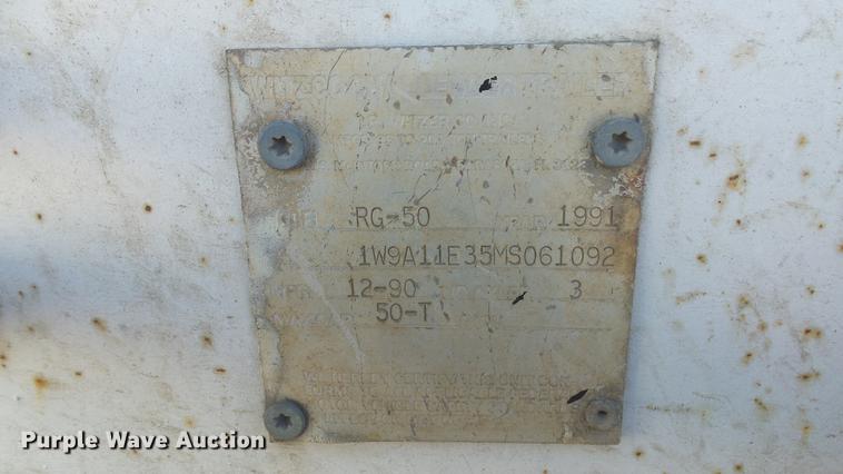 image for item DC1319 1991 Witzco Challenger RG50 lowboy equipment trailer