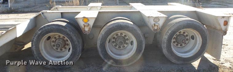 image for item DC1319 1991 Witzco Challenger RG50 lowboy equipment trailer