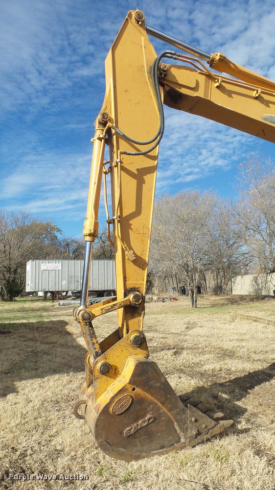 image for item DC1321 2005 Case CX160 excavator