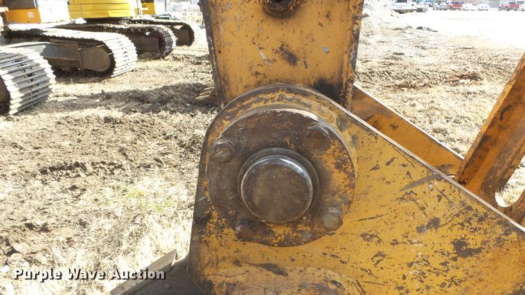 image for item DC1321 2005 Case CX160 excavator