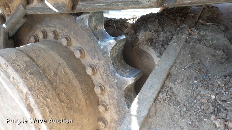 image for item DC1321 2005 Case CX160 excavator