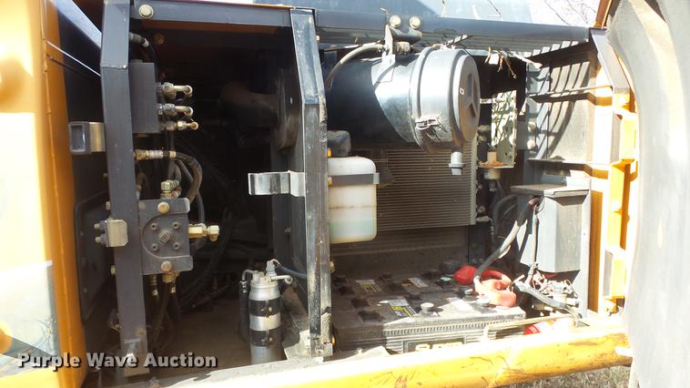 image for item DC1321 2005 Case CX160 excavator