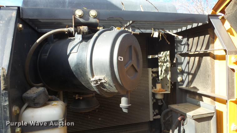 image for item DC1321 2005 Case CX160 excavator