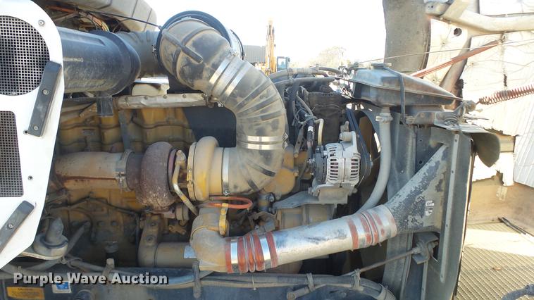 image for item DC1322 1998 Kenworth T800 semi truck