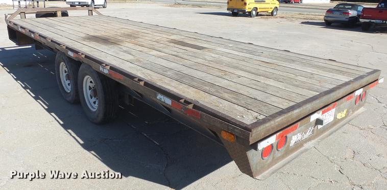 image for item DC1323 1992 Gold equipment trailer