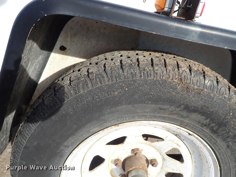 image for item DC1325 1994 Wells Cargo enclosed cargo trailer