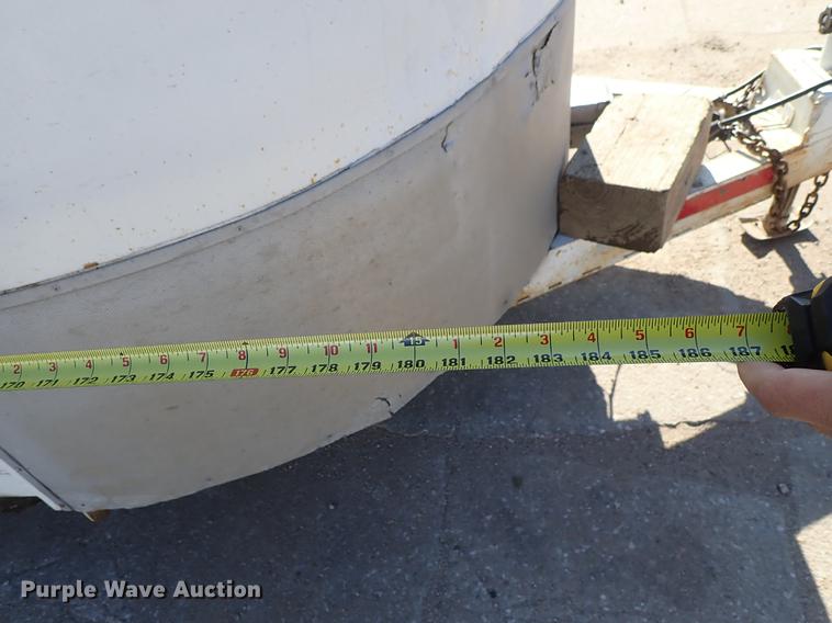 image for item DG2844 1997 Circle D enclosed cargo trailer