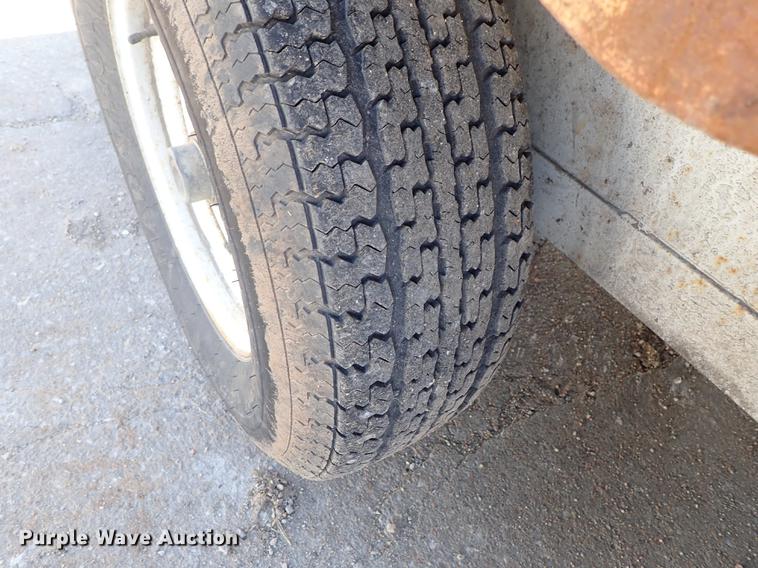 image for item DG2844 1997 Circle D enclosed cargo trailer