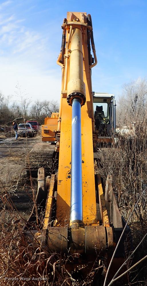 image for item DG2847 Hyundai Robex 200LC excavator