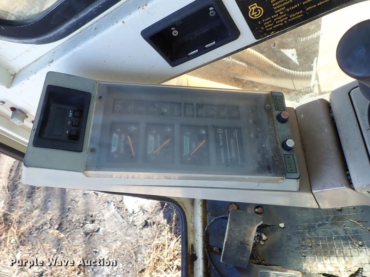 image for item DG2847 Hyundai Robex 200LC excavator