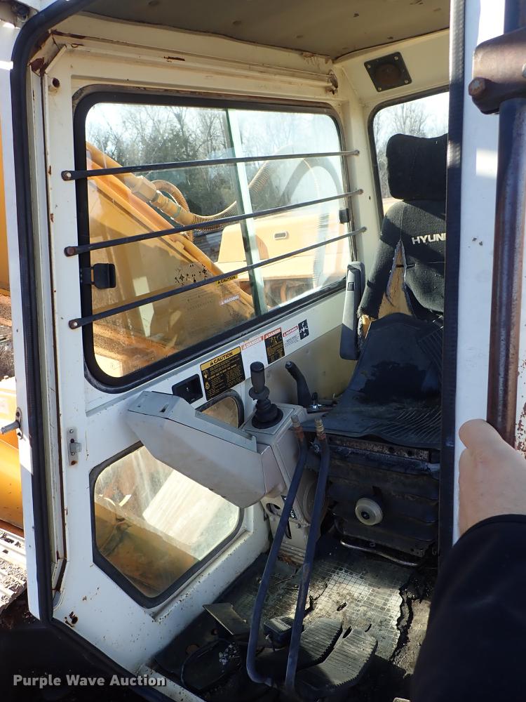 image for item DG2847 Hyundai Robex 200LC excavator