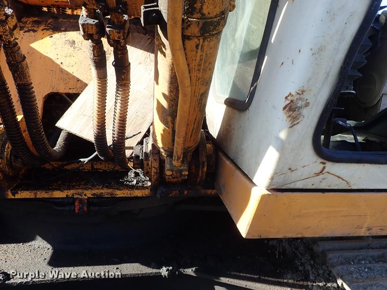 image for item DG2847 Hyundai Robex 200LC excavator