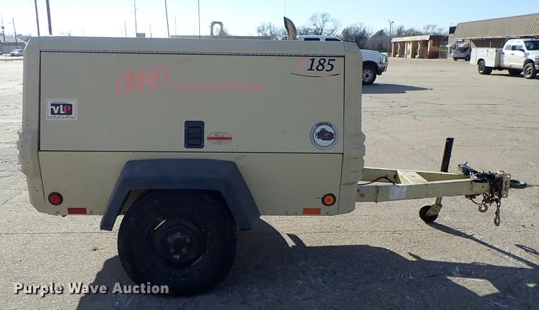 image for item DG2869 2007 Ingersoll Rand P185 air compressor