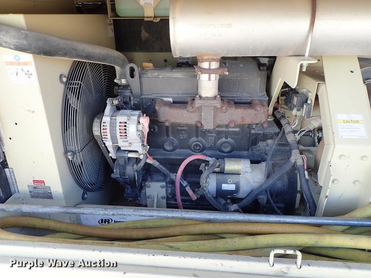 image for item DG2869 2007 Ingersoll Rand P185 air compressor
