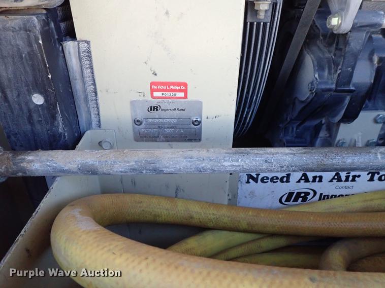 image for item DG2869 2007 Ingersoll Rand P185 air compressor