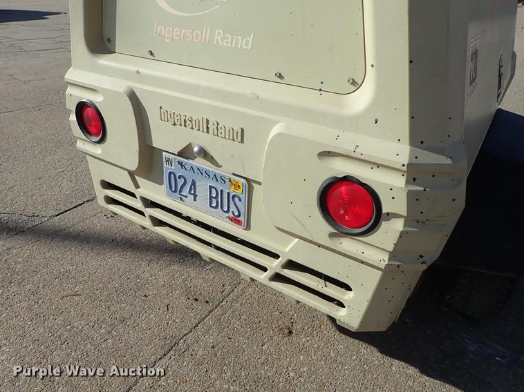 image for item DG2869 2007 Ingersoll Rand P185 air compressor