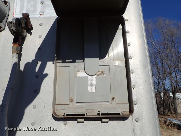 image for item DG2870 1988 Strick dry van trailer