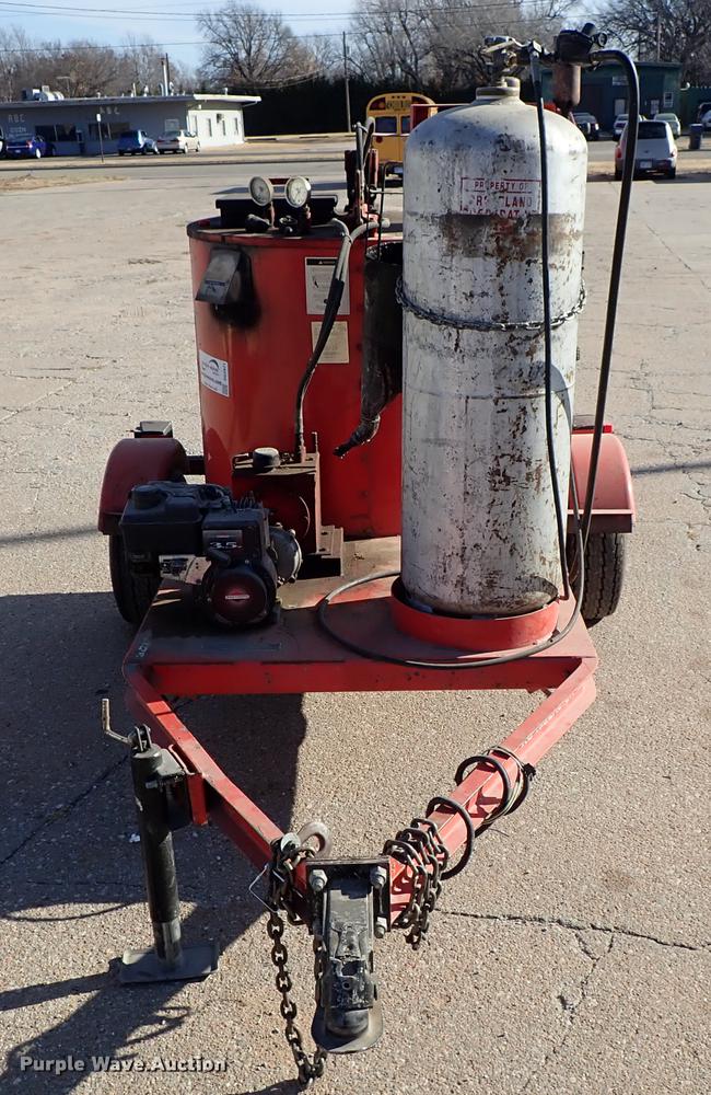 image for item DG2871 2001 Crafco EZ Pour melter/applicator