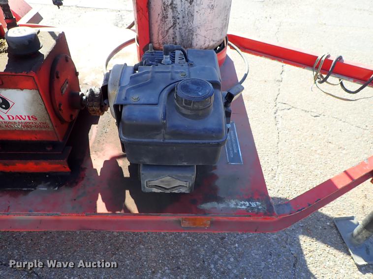 image for item DG2871 2001 Crafco EZ Pour melter/applicator