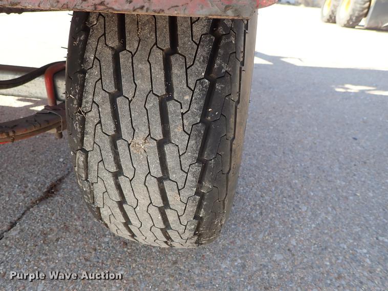 image for item DG2871 2001 Crafco EZ Pour melter/applicator