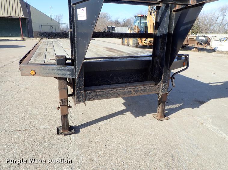 image for item DG2874 2002 Circle M equipment trailer
