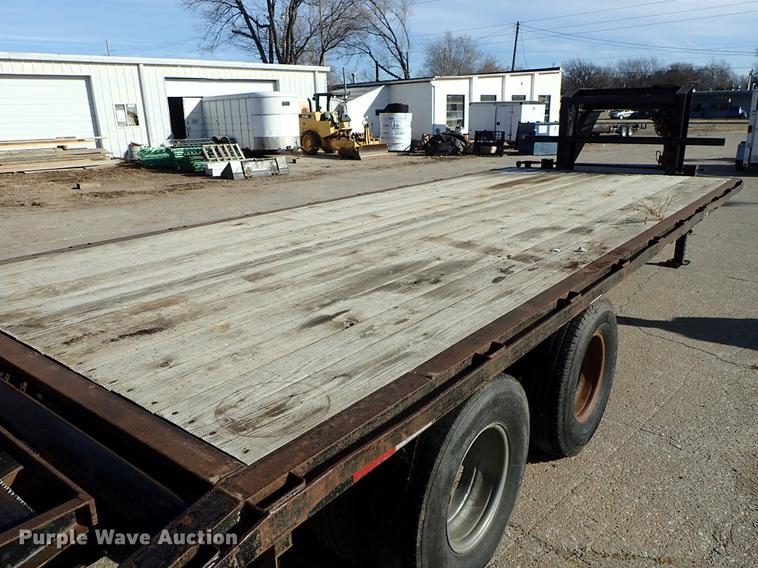 image for item DG2874 2002 Circle M equipment trailer