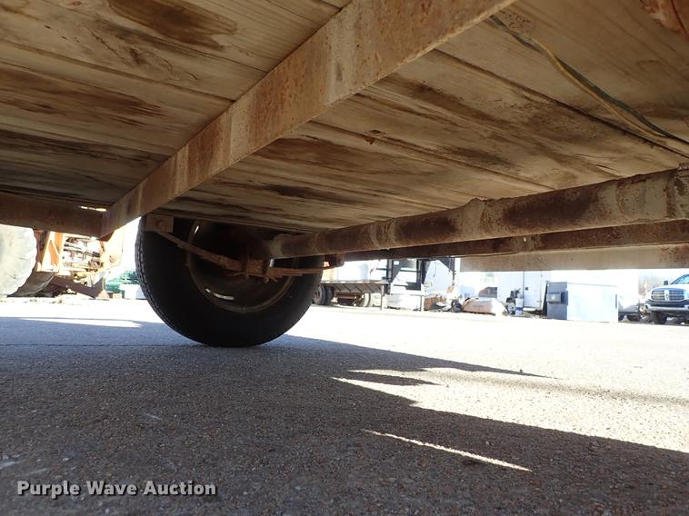 image for item DG2904 1996 Terrys Trailers utility trailer