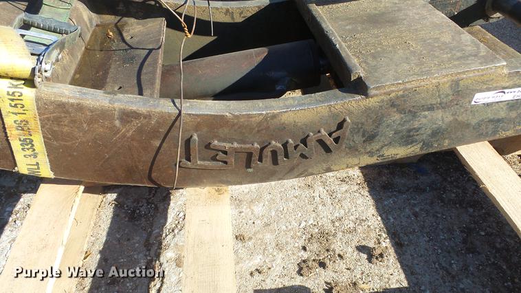 image for item EH9114 Amulet UH67 20.5"W excavator thumb