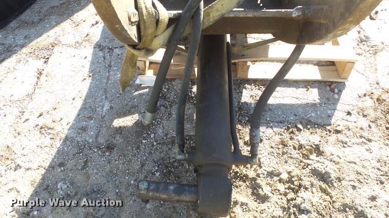 image for item EH9114 Amulet UH67 20.5"W excavator thumb