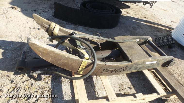 image for item EH9114 Amulet UH67 20.5"W excavator thumb