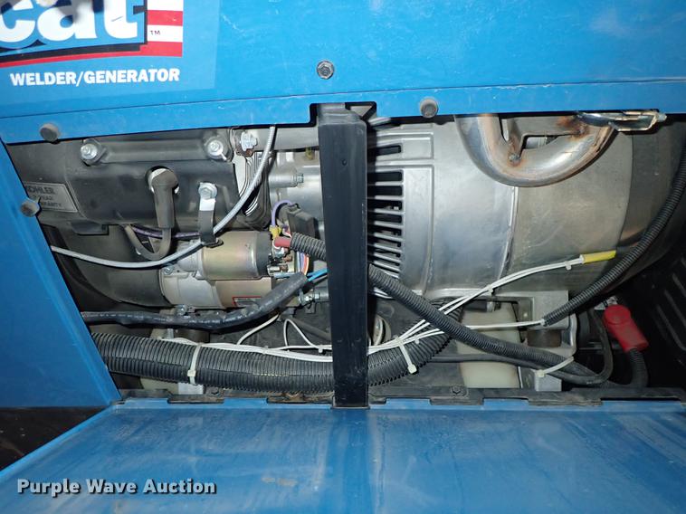 image for item EM9333 Miller Bobcat 250 welder/generator