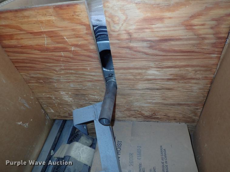 image for item EM9336 (3) steel garage doors