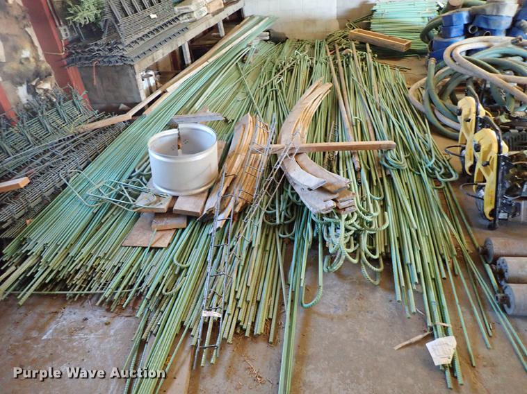 image for item EM9341 Expoxy coated re-bar