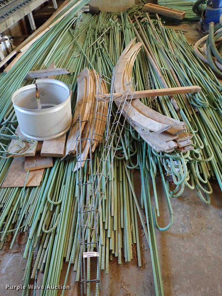 image for item EM9341 Expoxy coated re-bar