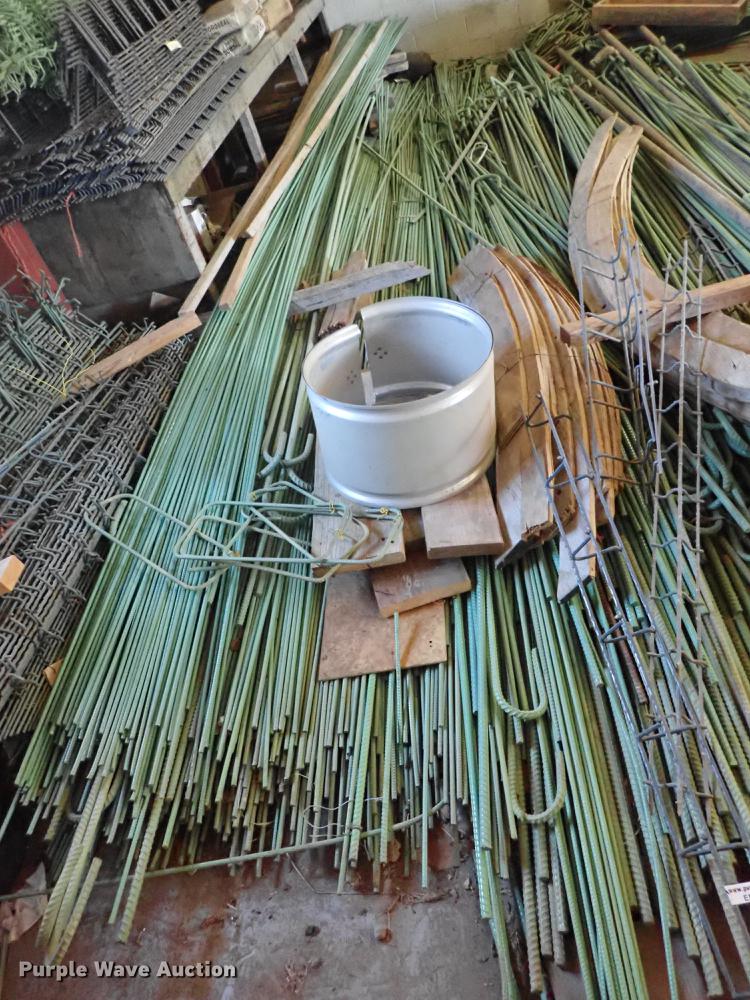 image for item EM9341 Expoxy coated re-bar