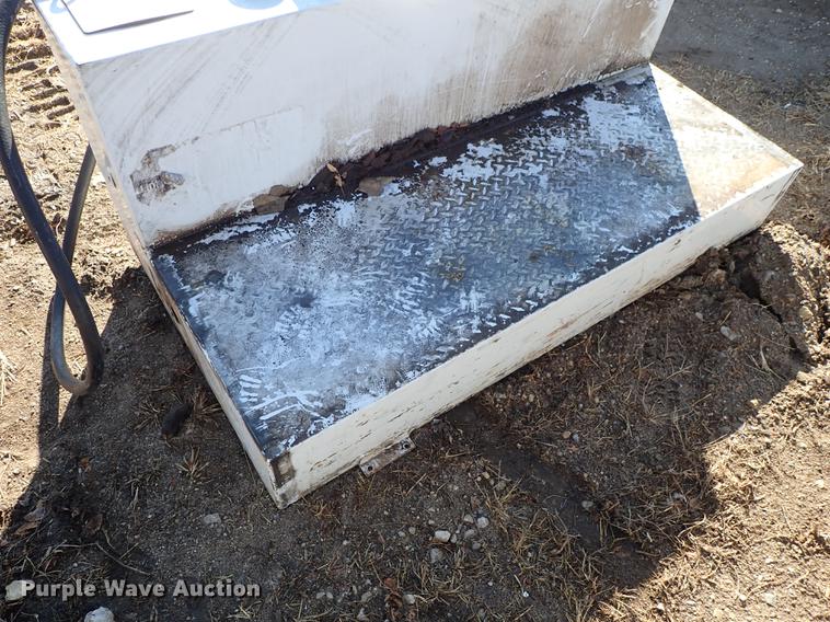 image for item EM9345 (3) steel fuel tanks