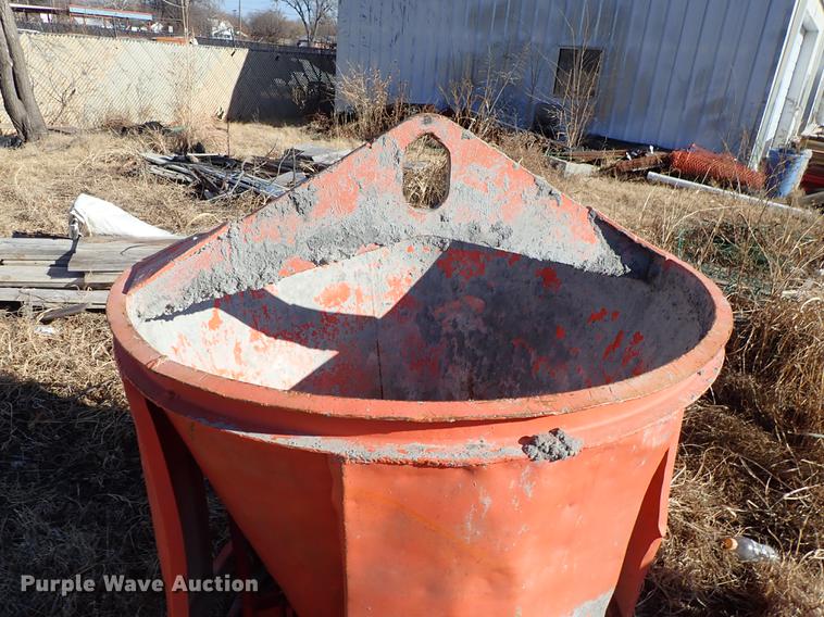 image for item EM9346 Steel concrete bucket