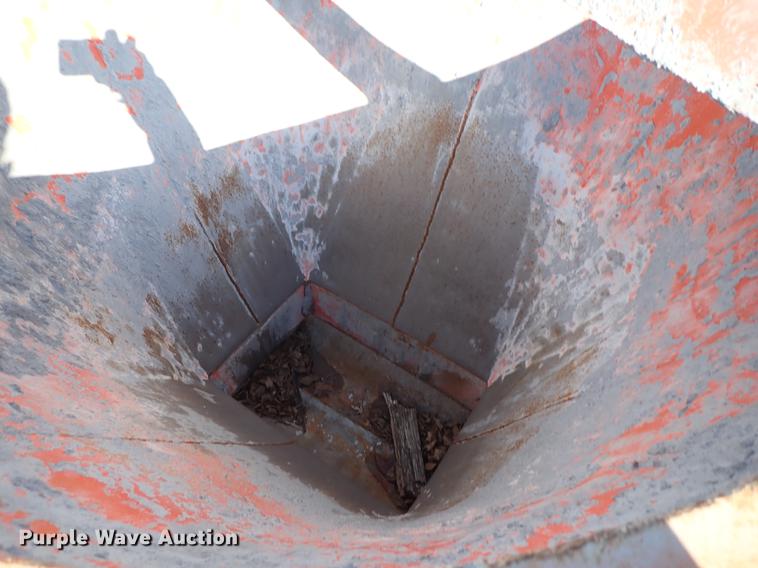image for item EM9346 Steel concrete bucket
