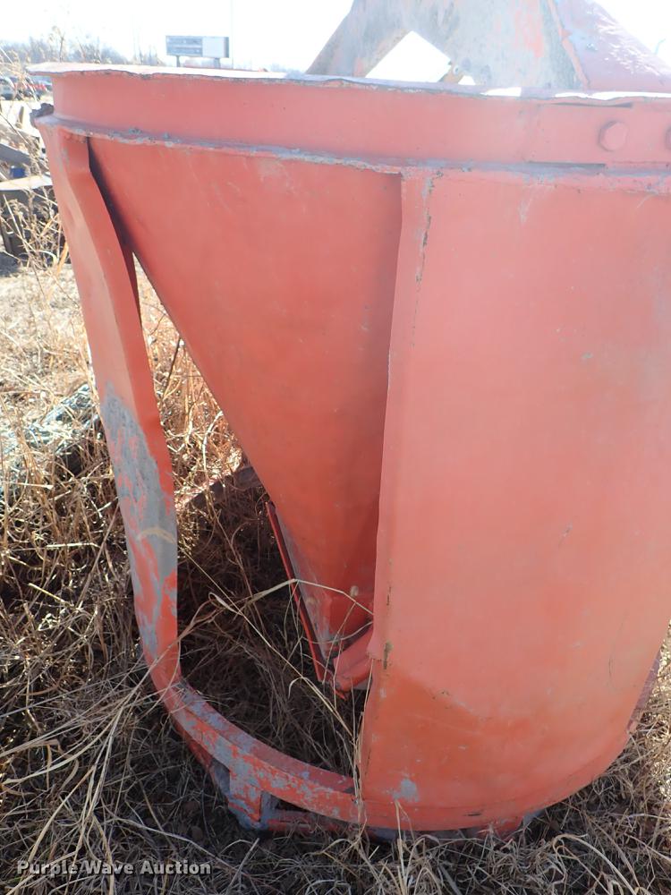 image for item EM9346 Steel concrete bucket