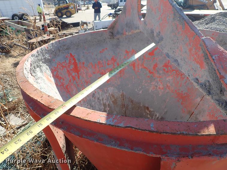 image for item EM9346 Steel concrete bucket