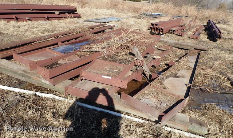 image for item EM9351 IBC 2000 steel building