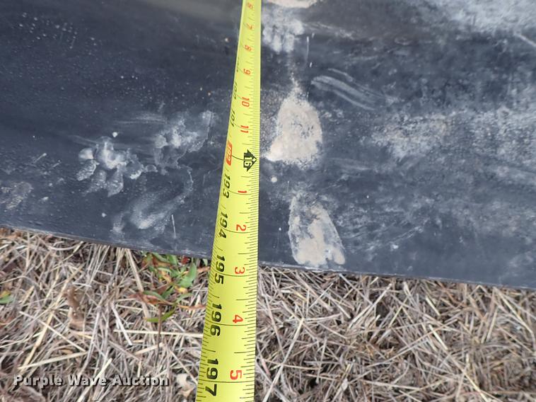 image for item EM9352 Plastic pipe