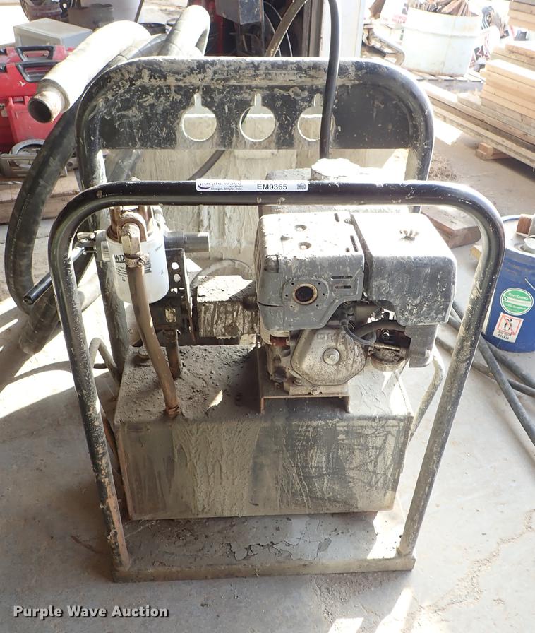 image for item EM9365 Grout pump