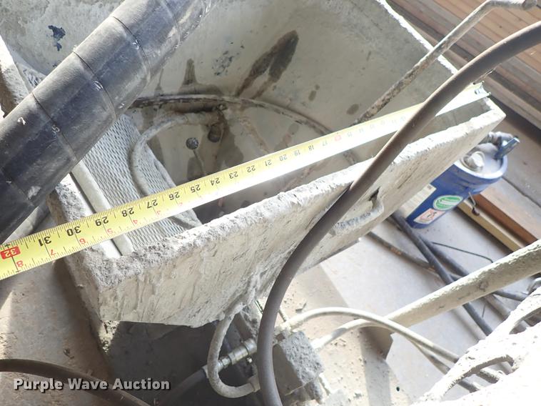 image for item EM9365 Grout pump