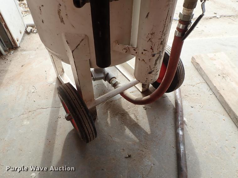 image for item EM9367 Schmidt 3.5CF sandblaster