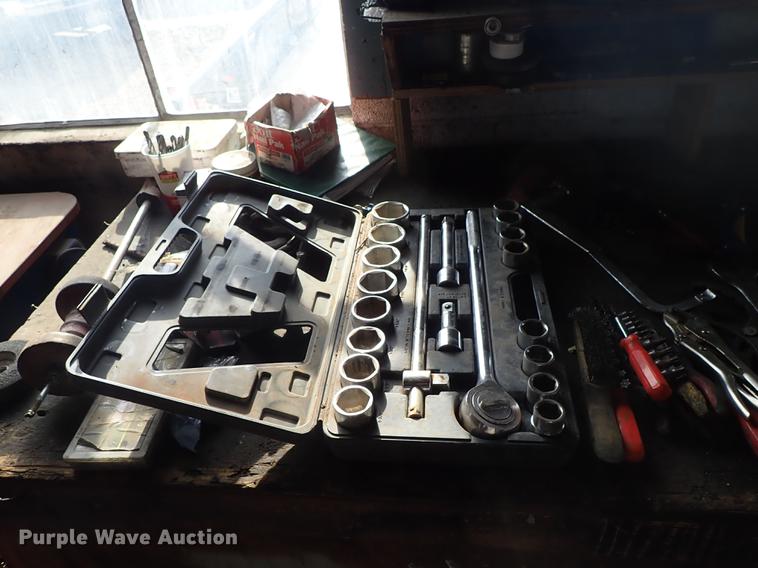 image for item FI9436 Tools