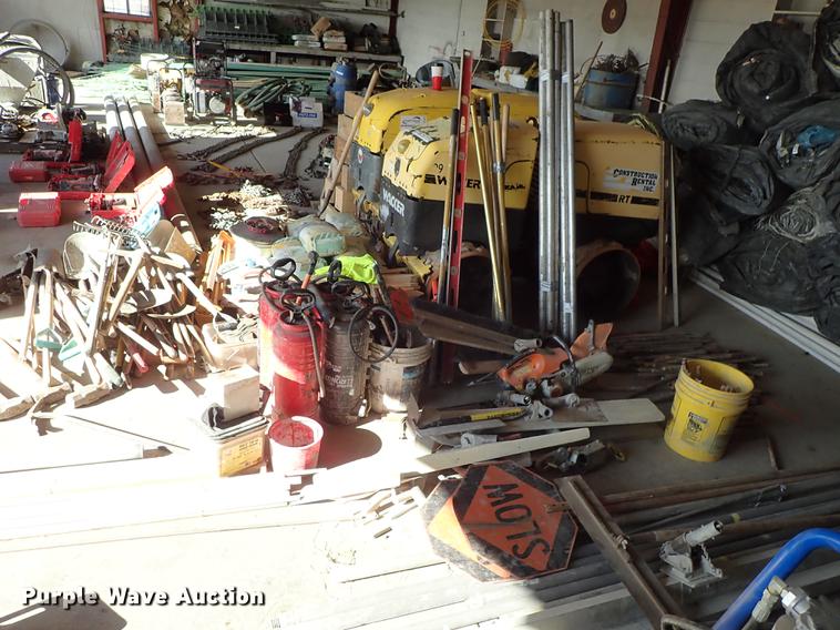 image for item FI9437 Tools